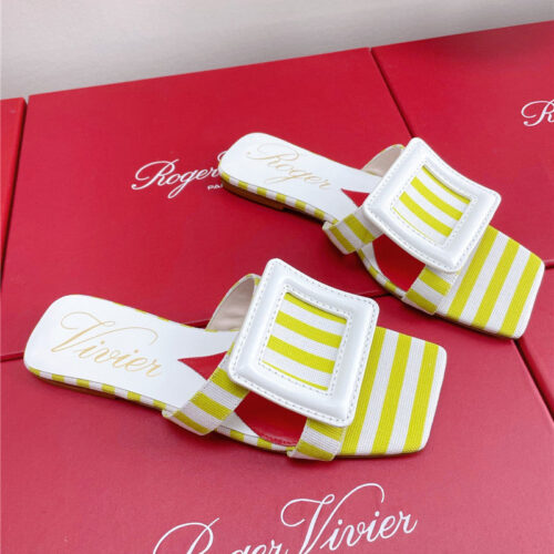 High Quality Luxury Roger Vivier Embroidered Buckle Mules – Style 86324