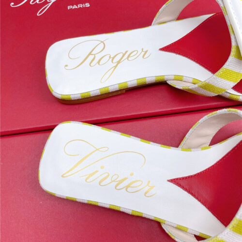 High Quality Luxury Roger Vivier Embroidered Buckle Mules – Style 86324 product detail
