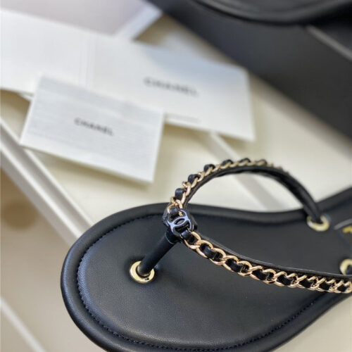 High Quality Luxury Chanel New Flip Flops – Style 72518 product detail