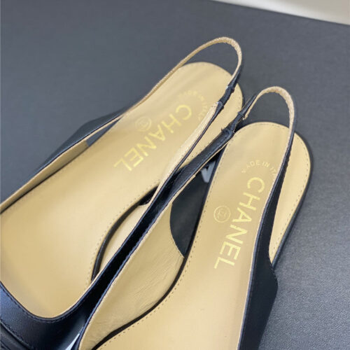 High Quality Luxury Chanel New Chain Fish Mouth Sandals – Style 27526 product detail
