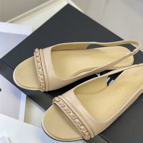High Quality Luxury Chanel New Chain Fish Mouth Sandals product detail