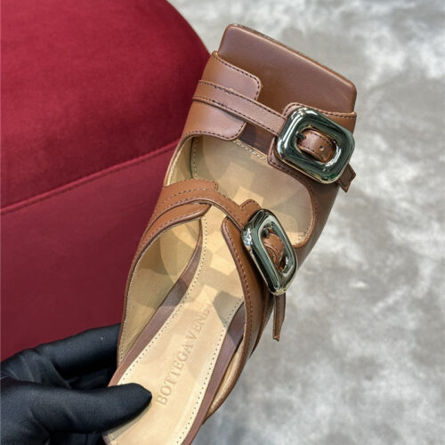 High Quality Luxury Bottega Veneta New Slippers – Style 13926 product detail