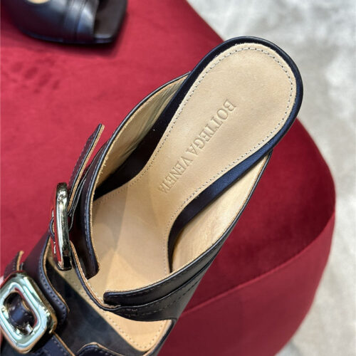 High Quality Luxury Bottega Veneta New Slippers – Style 10534 product detail