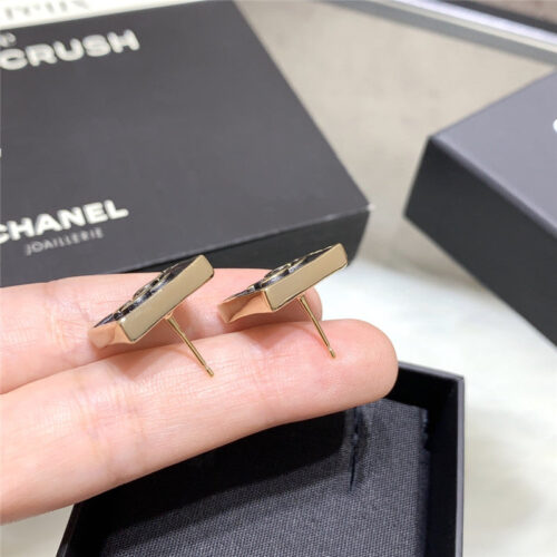 High Quality Luxury Chanel Imitation Leather Retro Square Earrings product detail