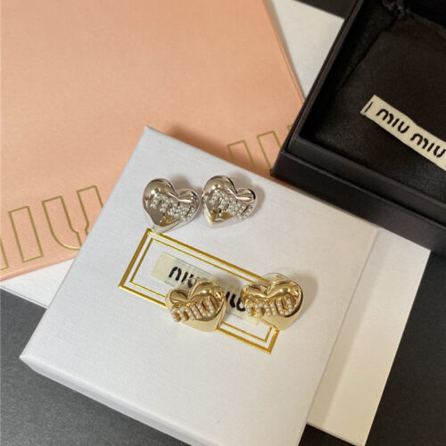 High Quality Luxury Miumiu New Earrings