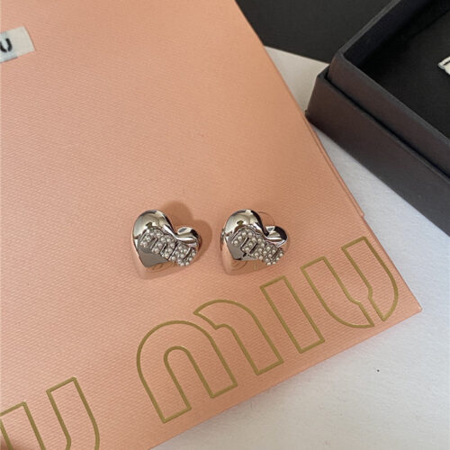 High Quality Luxury Miumiu New Earrings alternate view