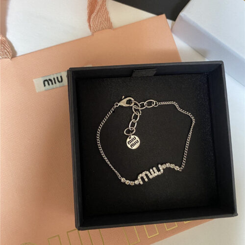 High Quality Luxury Miumiu Swarovski Crystal Diamond Bracelet alternate view
