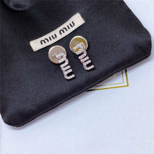 High Quality Luxury Miumiu Full Diamond Letter Earrings product detail