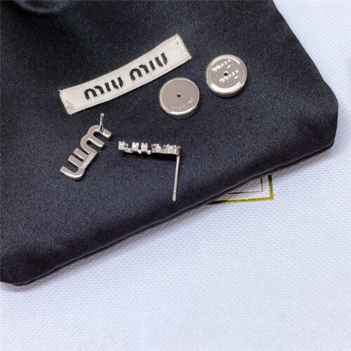 High Quality Luxury Miumiu Full Diamond Letter Earrings product detail