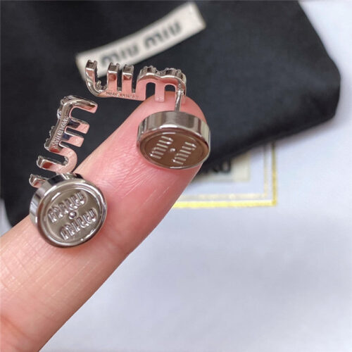 High Quality Luxury Miumiu Full Diamond Letter Earrings product detail