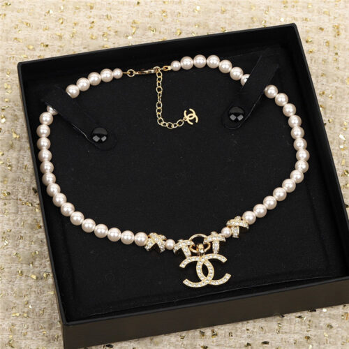 High Quality Luxury Chanel Cross Pearl Necklace