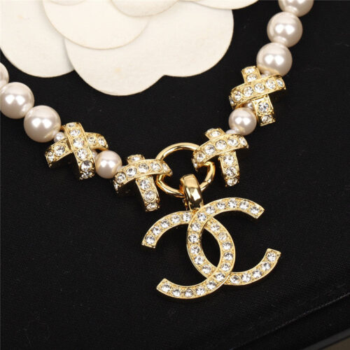 High Quality Luxury Chanel Cross Pearl Necklace product detail