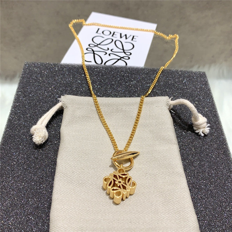 High Quality Luxury Loewe Silk Cube Pendant Necklace product detail
