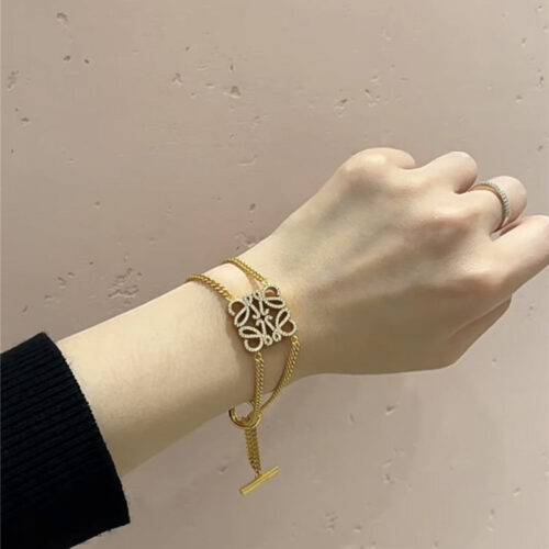 High Quality Luxury Loewe Classic Hollow Diamond Bracelet alternate view