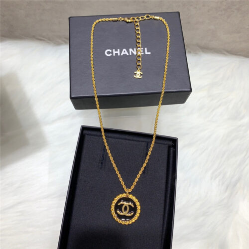 High Quality Luxury Chanel Hemp Edge Black Oil Necklace product detail