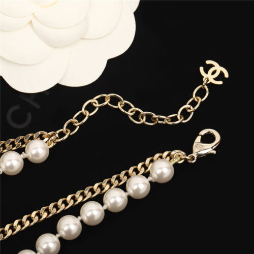 High Quality Luxury Chanel Rivet Pearl Necklace product detail