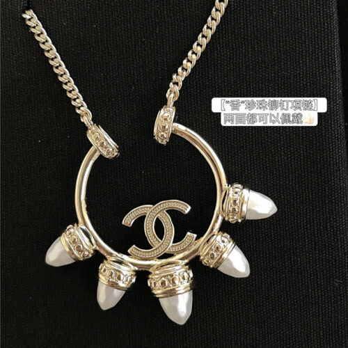 High Quality Luxury Chanel Pearl Stud Necklace product detail