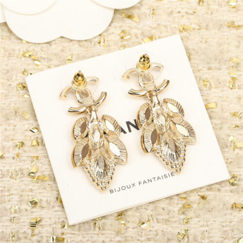 High Quality Luxury Chanel Fragrant Wheat Double C Earrings product detail
