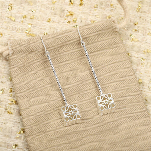 High Quality Luxury Loewe Diamond Earhook alternate view
