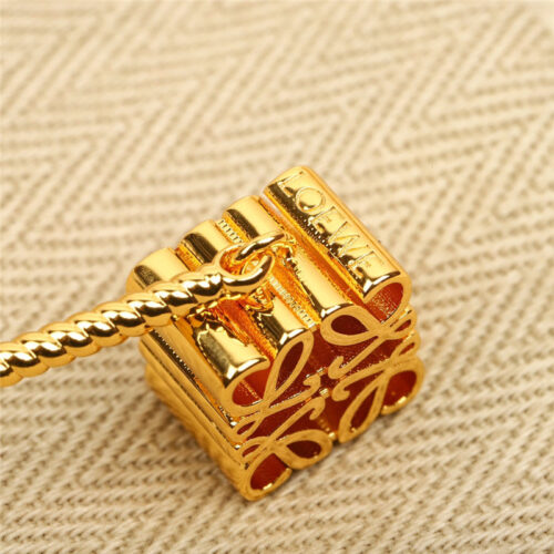 High Quality Luxury Loewe Diamond Earhook product detail