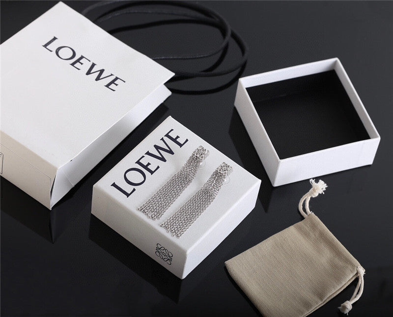 High Quality Luxury Loewe New Tassel Earrings product detail