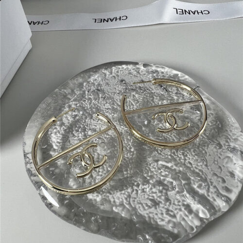 High Quality Luxury Chanel Spring And Summer New Earrings product detail