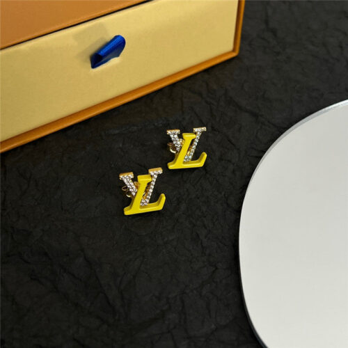 High Quality Luxury Louis Vuitton New Earrings – Style 51147 product detail