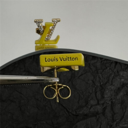 High Quality Luxury Louis Vuitton New Earrings – Style 51147 product detail