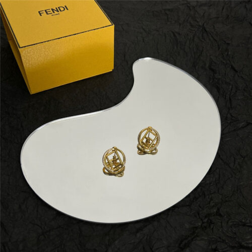 High Quality Luxury Fendi Hot Style New Earrings product detail
