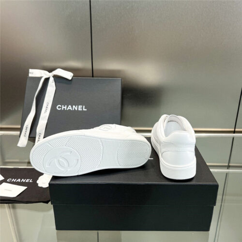 High Quality Luxury Chanel New Full Leather Panda Color Casual Sneakers – Style 86630 product detail