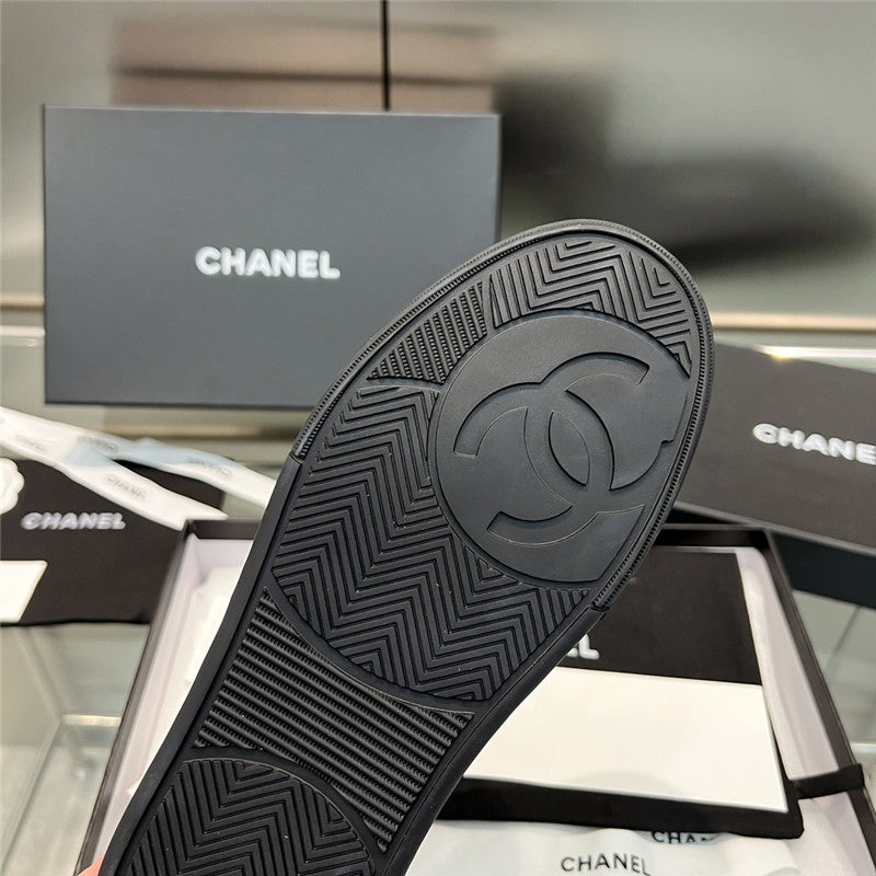 High Quality Luxury Chanel New Full Leather Panda Color Casual Sneakers – Style 61190 product detail