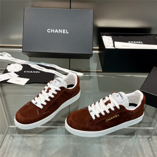 High Quality Luxury Chanel New Full Leather Panda Color Casual Sneakers product detail