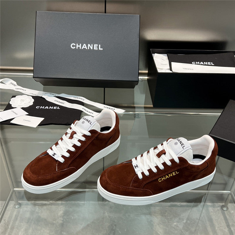 High Quality Luxury Chanel New Full Leather Panda Color Casual Sneakers product detail