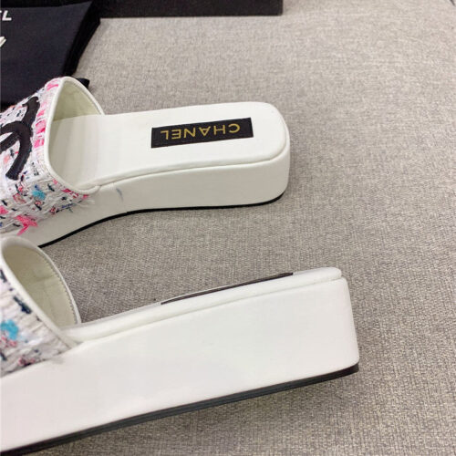 High Quality Luxury Chanel Summer New Platform Slippers – Style 95270 product detail