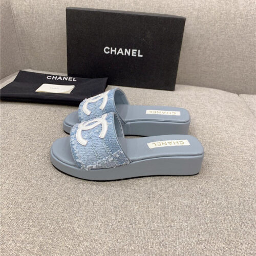 High Quality Luxury Chanel Summer New Platform Slippers alternate view