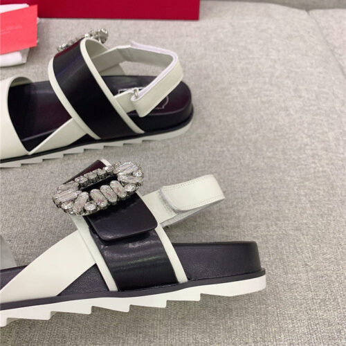 High Quality Luxury Roger Vivier Velcro Mule Slides product detail