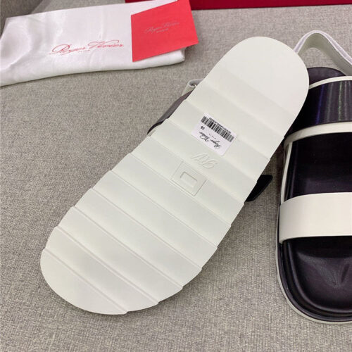 High Quality Luxury Roger Vivier Velcro Mule Slides product detail