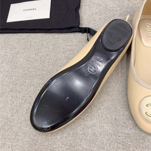 High Quality Luxury Chanel Vintage Flat Shoes – Style 18278 product detail