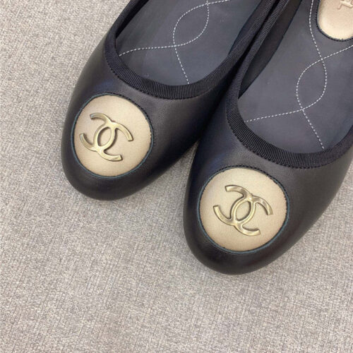 High Quality Luxury Chanel Vintage Flat Shoes product detail