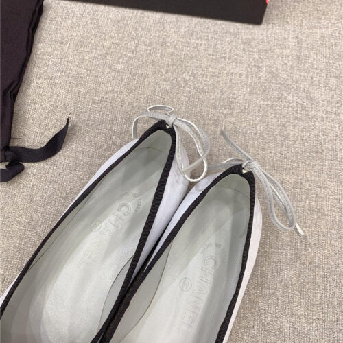High Quality Luxury Chanel Vintage Flat Shoes – Style 11494 product detail