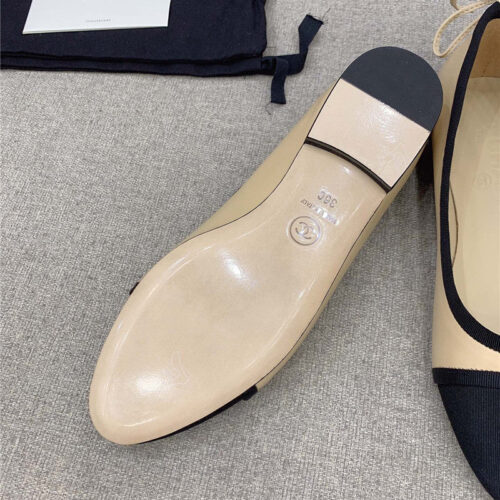 High Quality Luxury Chanel Vintage Flat Shoes – Style 73638 product detail