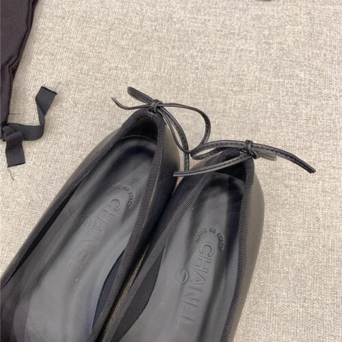 High Quality Luxury Chanel Vintage Flat Shoes – Style 70246 product detail