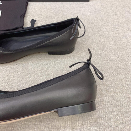High Quality Luxury Chanel Vintage Flat Shoes – Style 70246 product detail