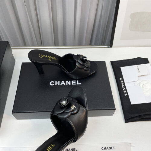 High Quality Luxury Chanel Spring And Summer New Product Camellia Slippers product detail