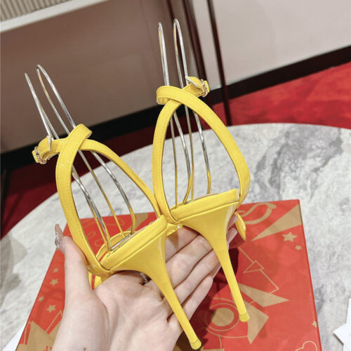 High Quality Luxury Christian Louboutin Strappy Sandals product detail