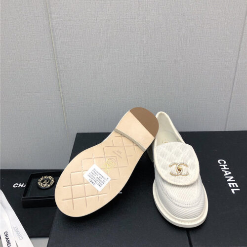 High Quality Luxury Chanel Ankle Velcro Logo Color Block Shoes – Style 06086 product detail