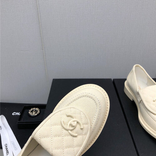 High Quality Luxury Chanel Ankle Velcro Logo Color Block Shoes – Style 63142 product detail