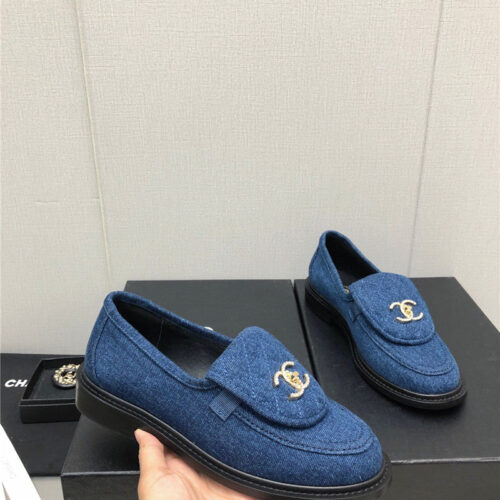 High Quality Luxury Chanel Ankle Velcro Logo Color Block Shoes – Style 23590 alternate view