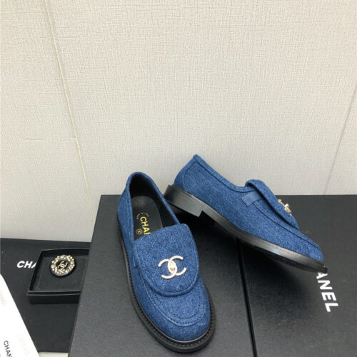 High Quality Luxury Chanel Ankle Velcro Logo Color Block Shoes – Style 23590 product detail