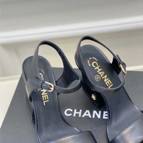 High Quality Luxury Chanel New Pearl Heel Sandals product detail